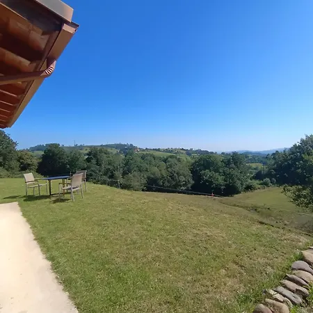 בית כפרי Tulia *